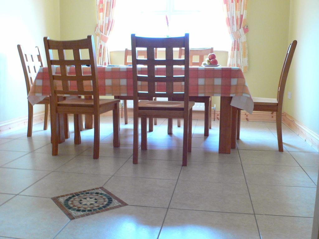 Millstone Cottages Милфорд Номер фото
